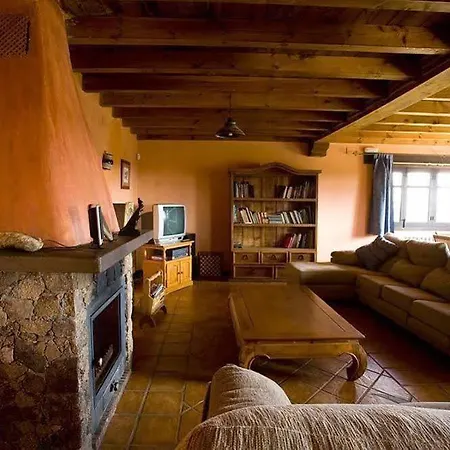 Hotell Casa Rural Atuvera 3*