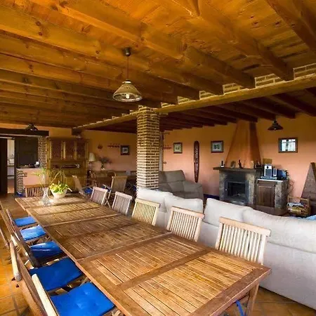 Casa Rural Atuvera Hotell