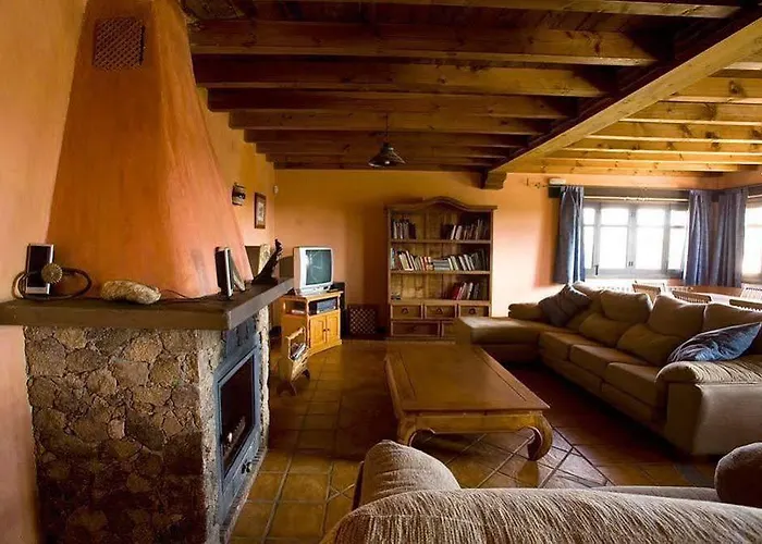 Hotel Casa Rural Atuvera 3*